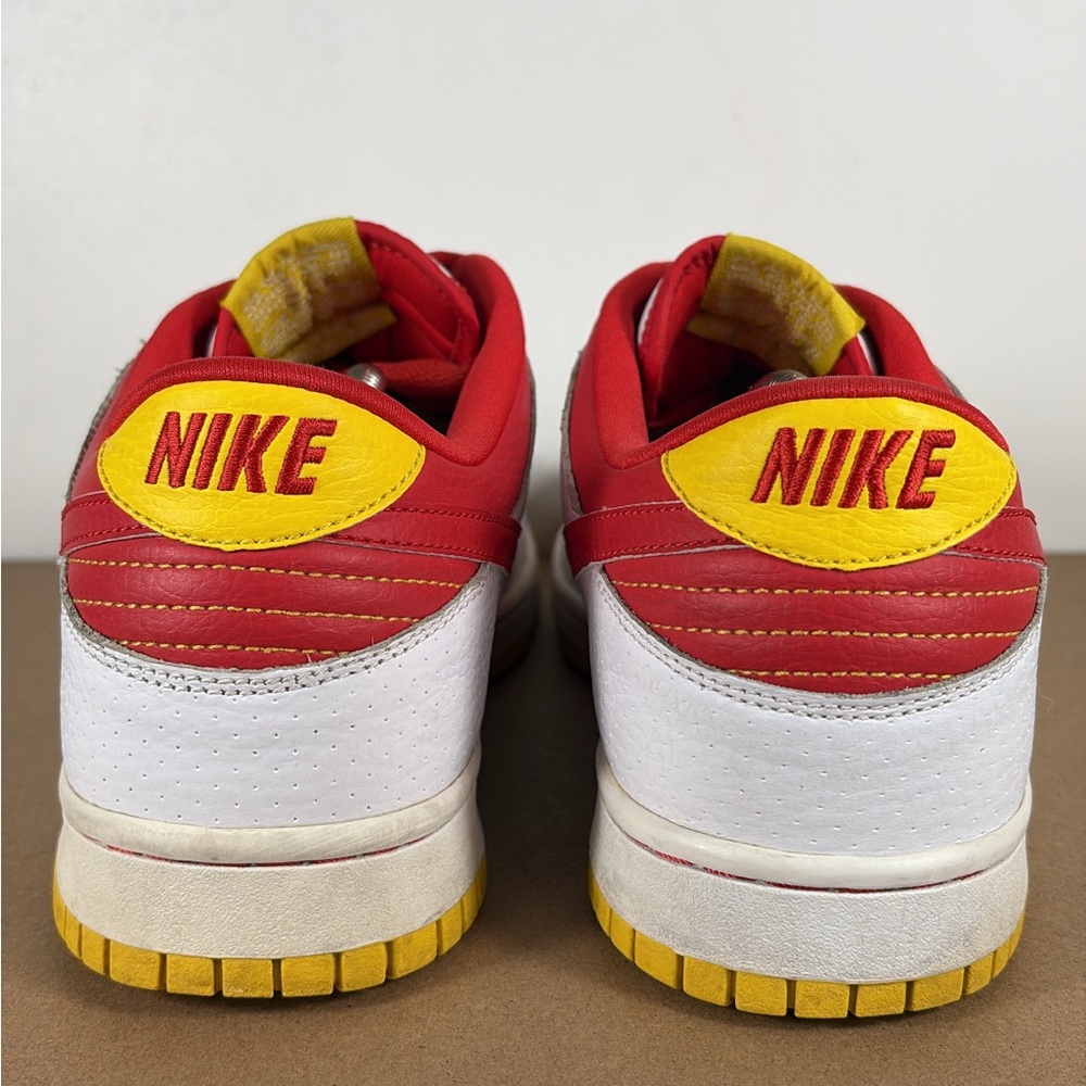 Vintage Nike Dunk Low Shoes Mens Size 11 Le Siren Red 2008 330938-161 - Picture 6 of 8